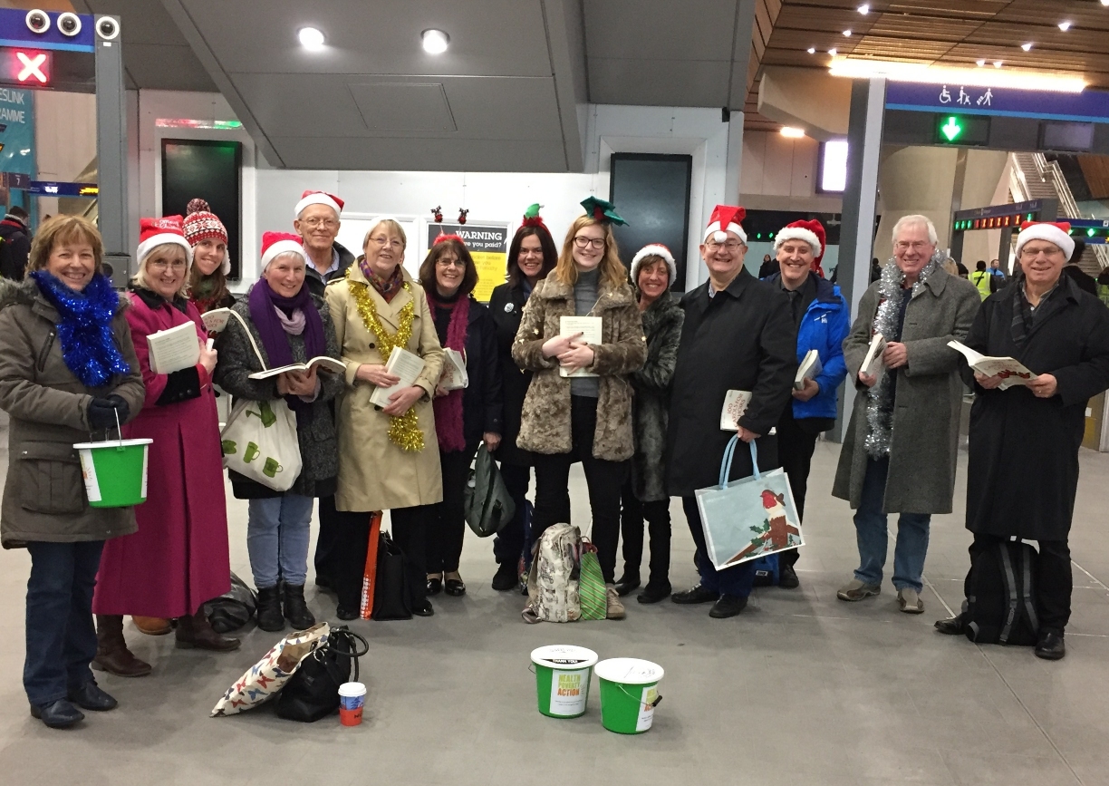 Carol Singing at London Bridge Station, December 2016